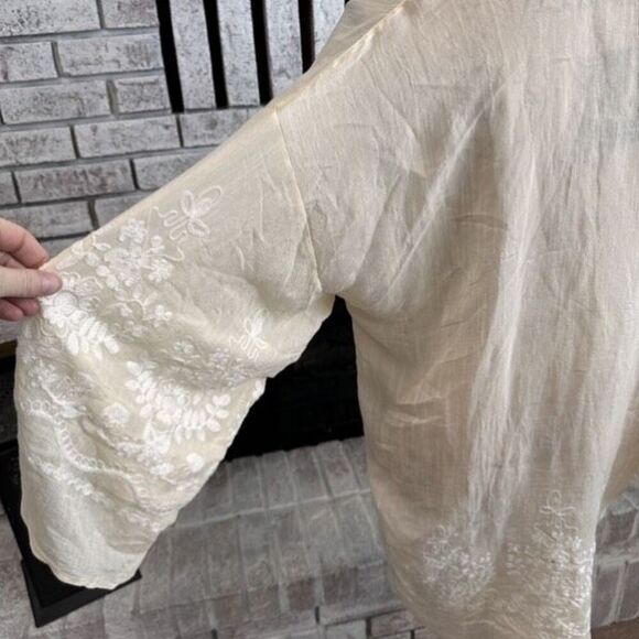 Boutique lightweight gauzy embroidered cream beachy coverup kaftan OS Large - Picture 8 of 13